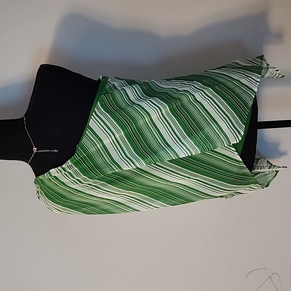 Ladies Blouse - Picture 4 of 5